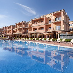 Imagem do produto Hotéis de qualidade superior com o Barceló Hotel Group 5