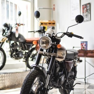 Imagem do produto Reparação de motociclos, venda de acessórios e equipamento. 1
