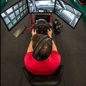 Imagem do produto Corridas de carros e cenários virtuais 1
