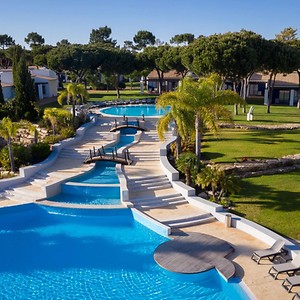 Imagem do produto Resorts de praia e hotéis urbanos 4