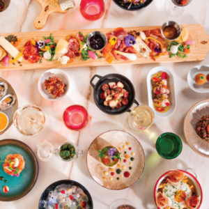 Imagem do produto A elegância conjuga-se com a excelência gastronómica. 3